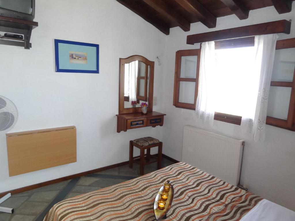 Villa Enallaxis Agios Dimitrios Quarto foto